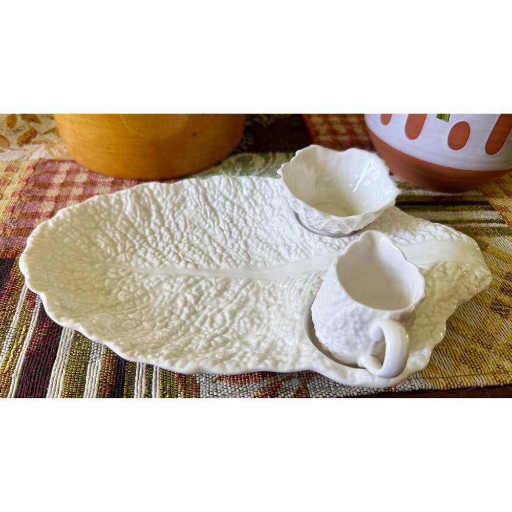 Vintage Spode England White Bone China Cabbage Leaf Creamer & Sugar Set – K1366